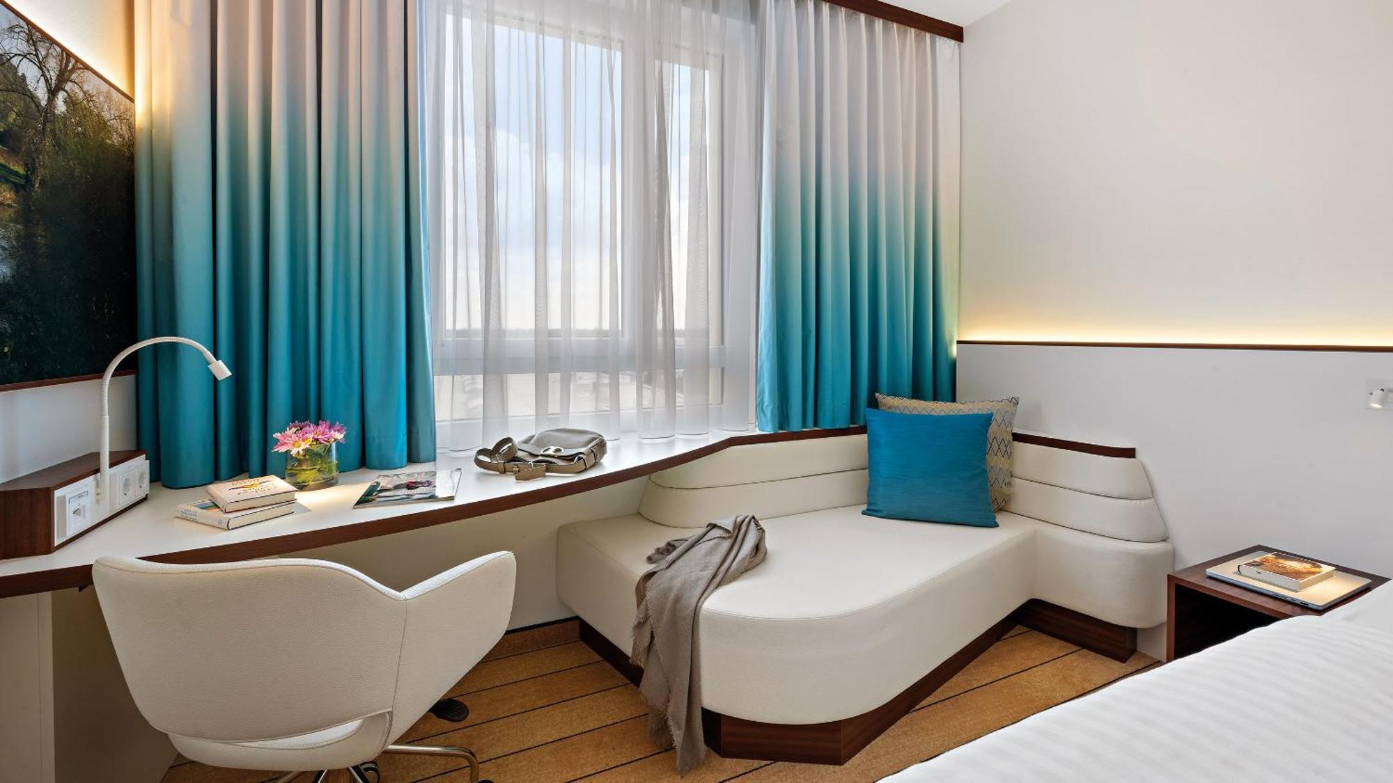 קלסטרבאך Hey Lou Hotel Frankfurt Airport מראה חיצוני תמונה